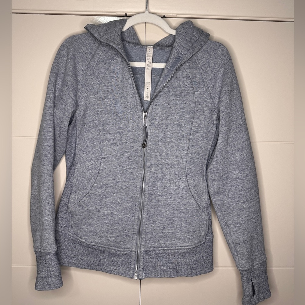 Lululemon Scuba Hoodie, heather gray, embroidered logo hood full zip, pockets, 6